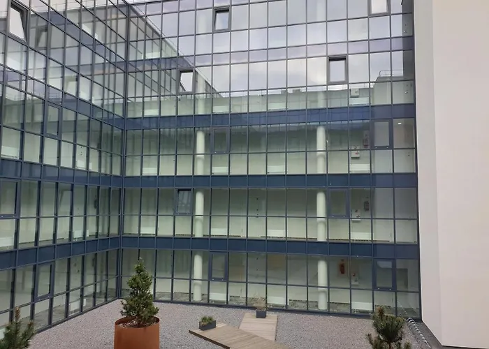 Kavyno Apartamentai * פלאנגה