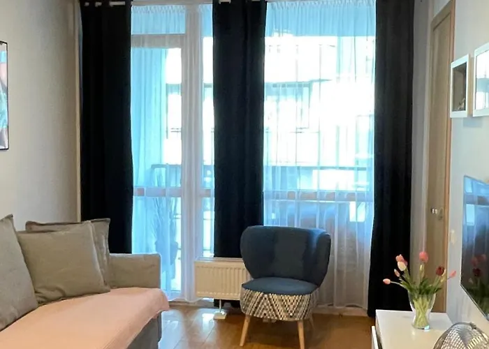 Kavyno Apartamentai * פלאנגה